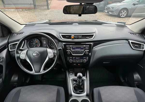 Nissan Qashqai cena 54900 przebieg: 147879, rok produkcji 2016 z Mieroszów małe 704